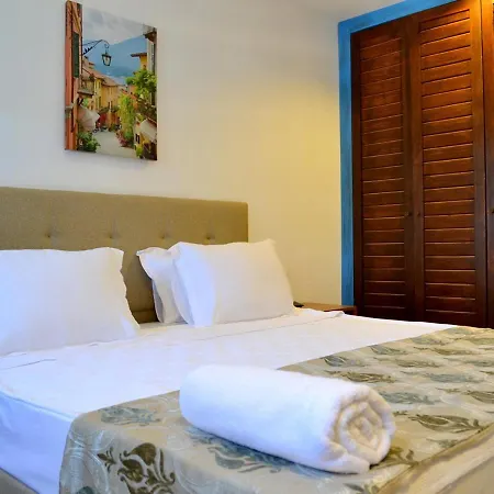 Lemon Garden Tuerkbuekue Отель *