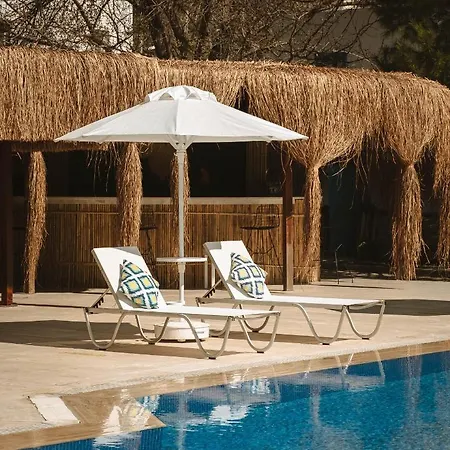 Отель Lemon Garden Tuerkbuekue *