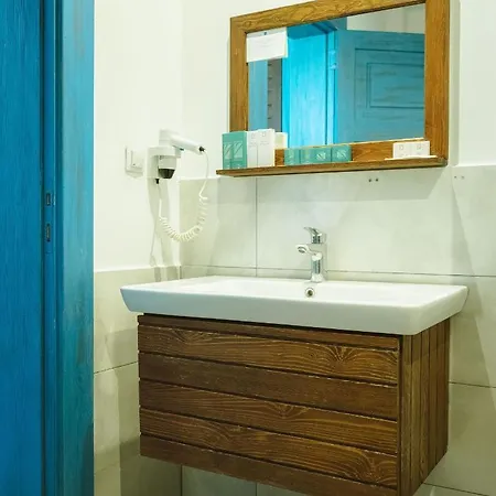 Lemon Garden Tuerkbuekue ホテル