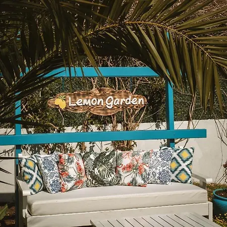 Lemon Garden Tuerkbuekue מוגלה