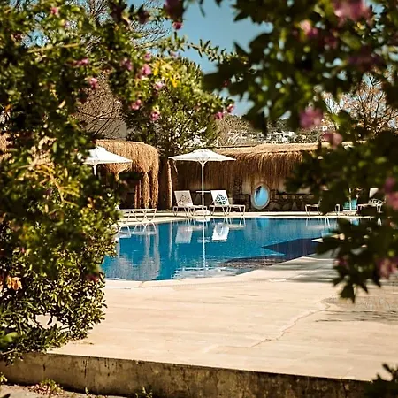 Hotel Lemon Garden Tuerkbuekue