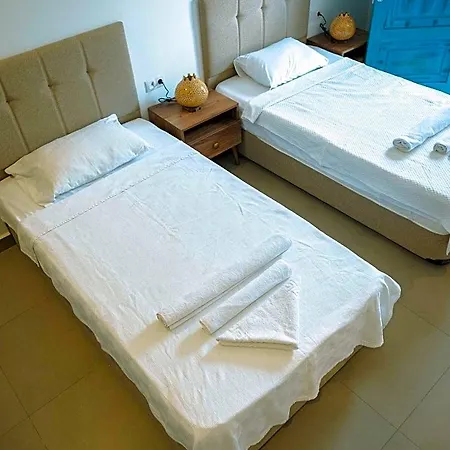 Hotel Lemon Garden Tuerkbuekue *